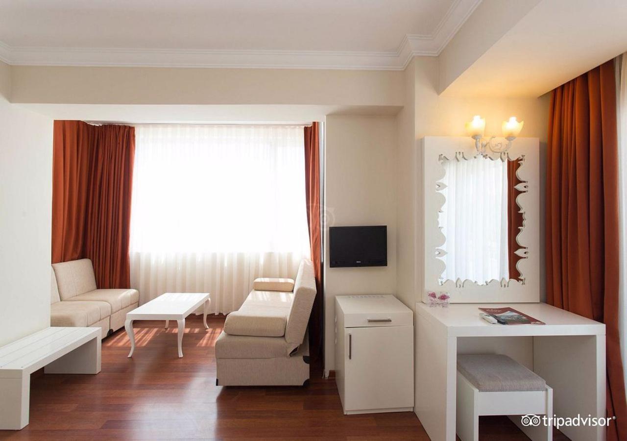 Miramor Hotel & Spa Antalya Bagian luar foto A room at the hotel