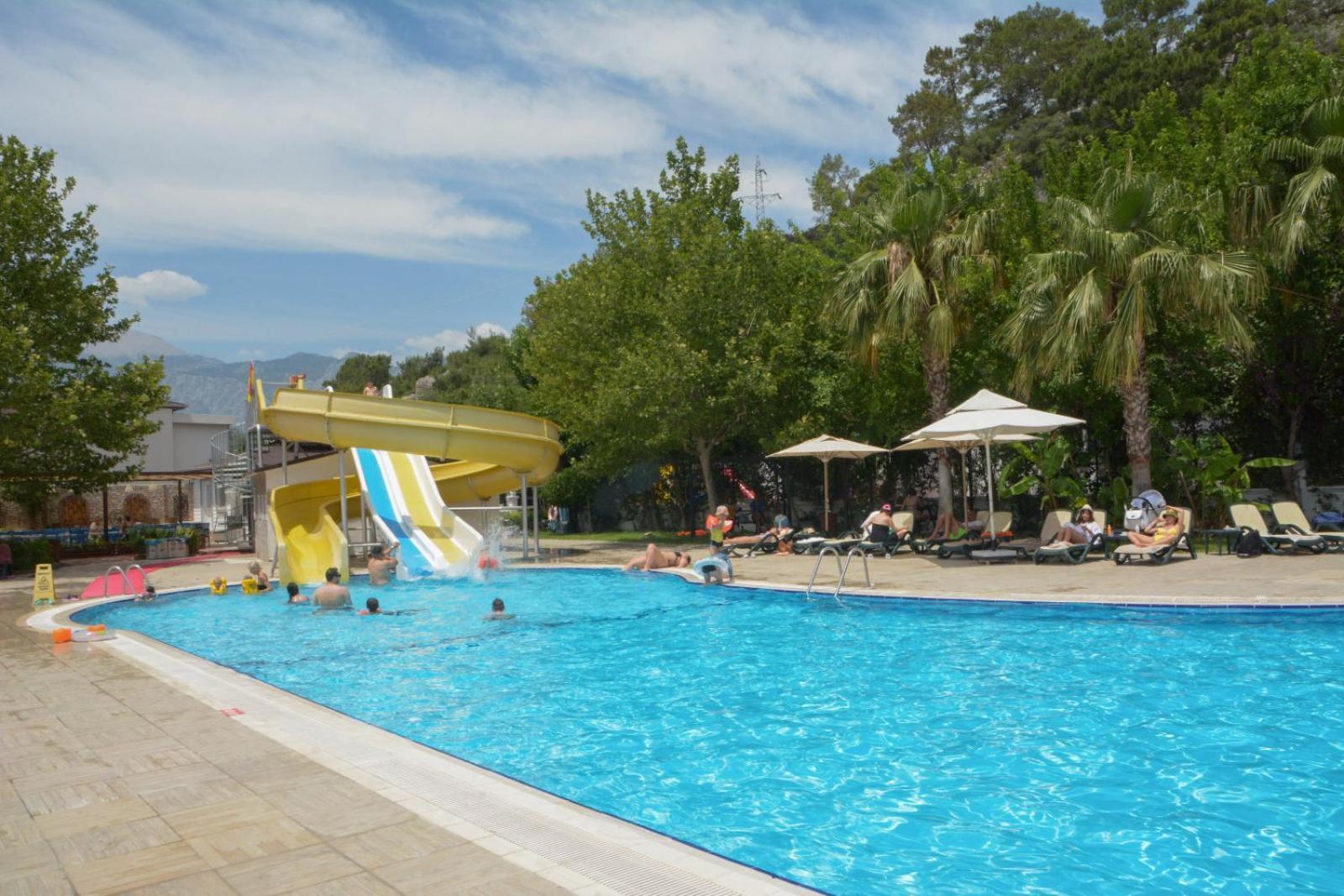 Miramor Hotel & Spa Antalya Bagian luar foto Swimming pool in Turkey